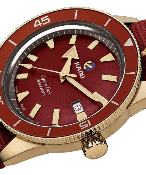 Alternative view of Rado Captain Cook Automatic Bronze - R32504407