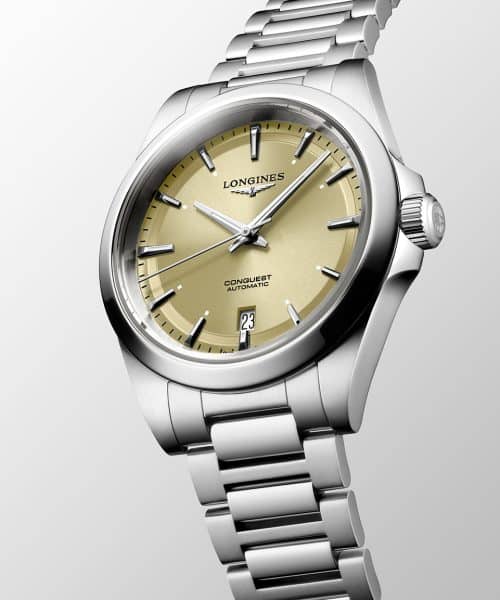 Alternative view of Longines Conquest 38mm - L3.720.4.62.6
