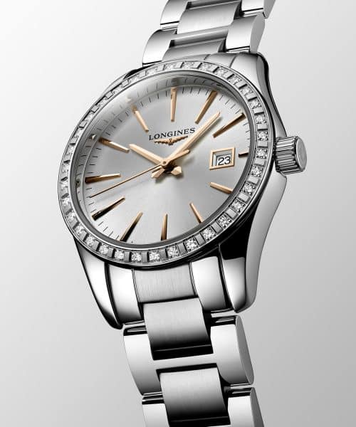 Alternative view of Longines Conquest Classic 29mm - L2.286.0.72.6