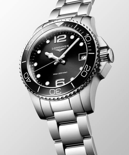 Alternative view of Longines HydroConquest Ceramic 32MM - L3.370.4.56.6