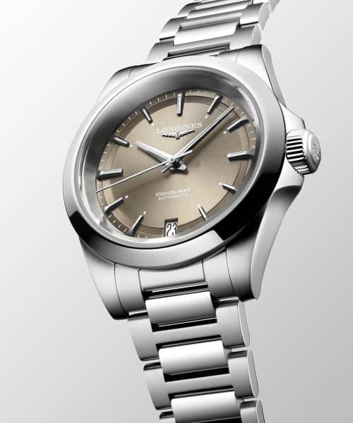 Alternative view of Longines Conquest 34mm - L3.430.4.62.6