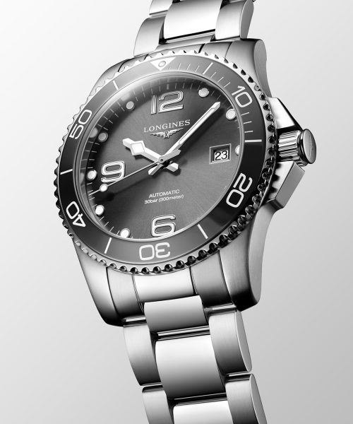 Alternative view of Longines HydroConquest Ceramic 41mm - L3.781.4.76.6