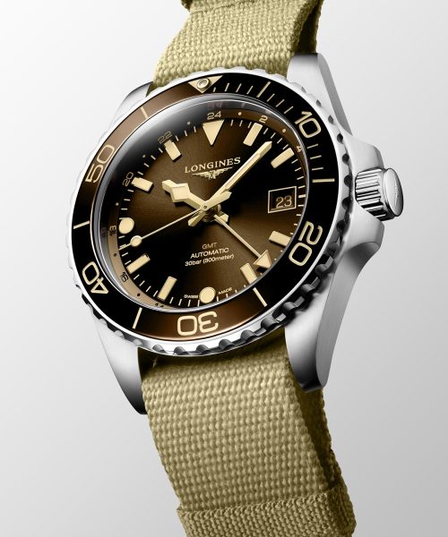 Alternative view of Longines HydroConquest GMT 41MM - L3.790.4.66.2