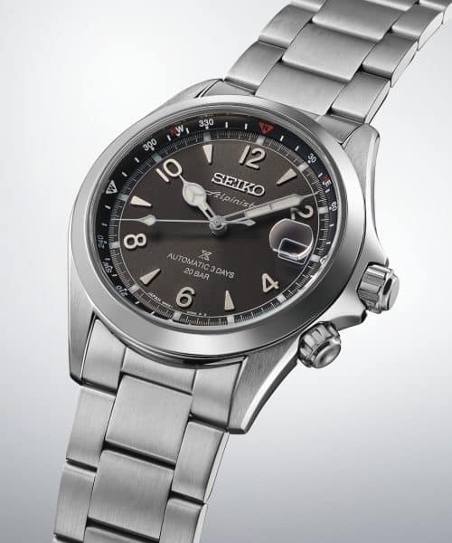 Alternative view of Seiko Prospex Alpinist ‘Summit Black’ 40mm - SPB505J1