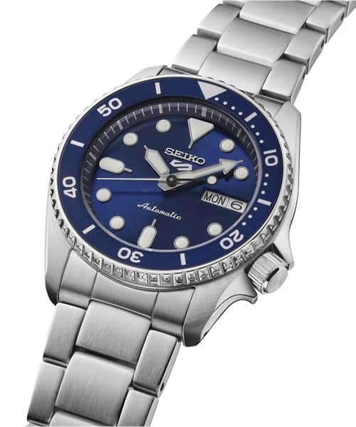 Alternative view of Seiko 5 Sports "SKX Series" 38mm - SRPL77K1